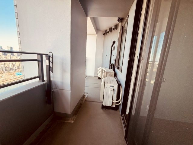 【バルコニー】