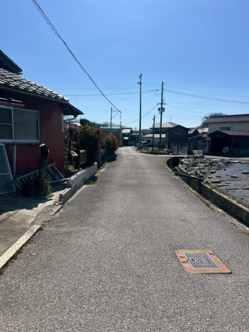 【前面道路含む現地写真】の画像