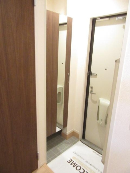 セレジェイラの玄関