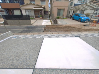【前面道路含む現地写真】 | 名古屋市港区船頭場2丁目802【仲介手数料無料】新築一戸建て