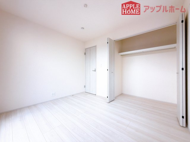 [新築住宅] 深谷市上柴町西1丁目 全4棟の洋室|２階居室は全室収納あり！たっぷりある収納活用でお部屋もキレイを保てます♪