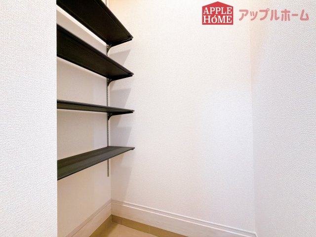[新築住宅] 深谷市上柴町西1丁目 全4棟の収納|土間収納あります♪