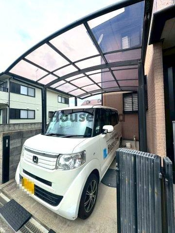 加納戸建の駐車場