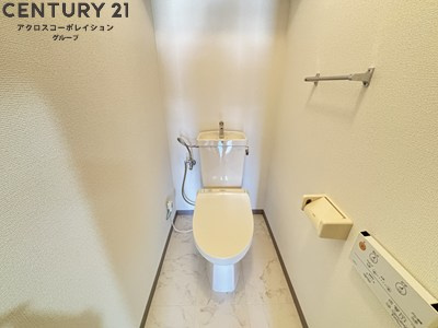 温水洗浄便座完備
