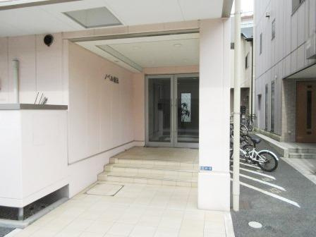 ノベル駒込のエントランス