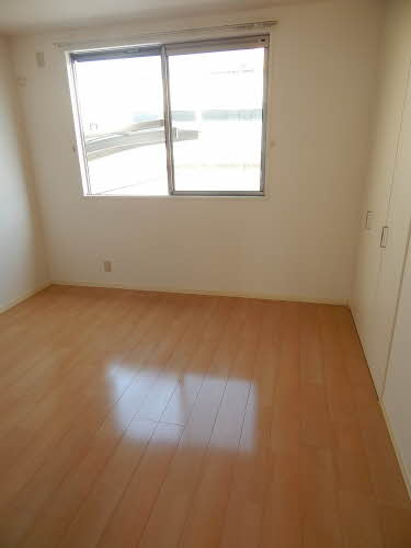 プリマヴェーラの洋室|明るい洋室です