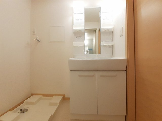 エアリーヒルⅡの浴室|コンパクトで使いやすいお風呂です