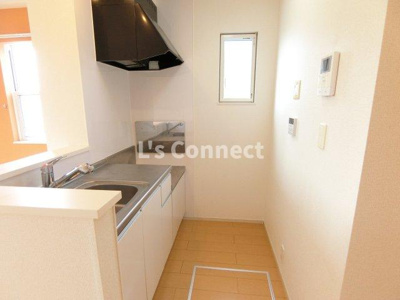 【その他】 | ヴィジュラＡ | キッチンにも窓があります。