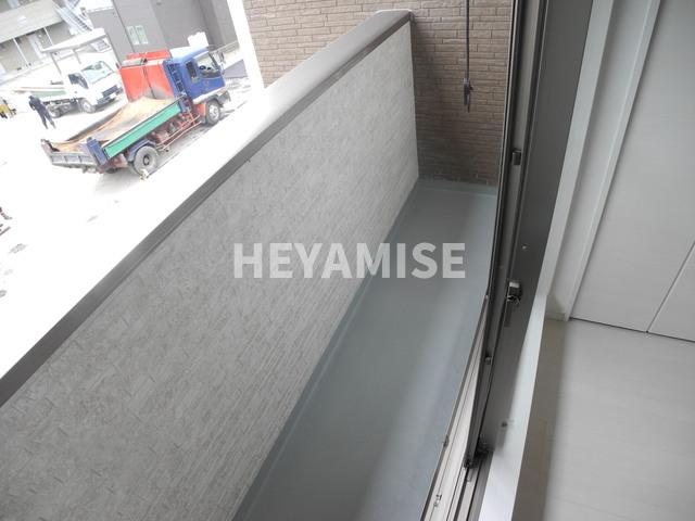 modern palazzo多良見のバルコニー