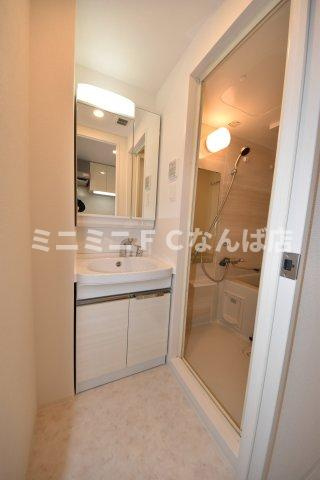 エスリード難波ザ・ブライトの洗面所