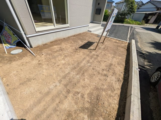 龍ケ崎市川余郷　第1　新築戸建の庭|日当たりや広さを現地で体感してください。理想のガーデニングや家庭菜園を始めてみませんか。
