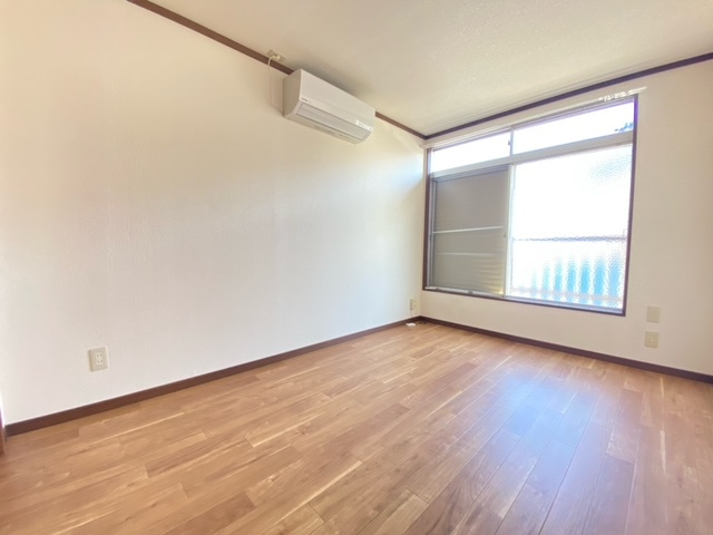 みゆきハイツの洋室