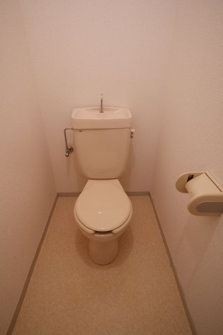 アンビション旭Ｂ棟のトイレ