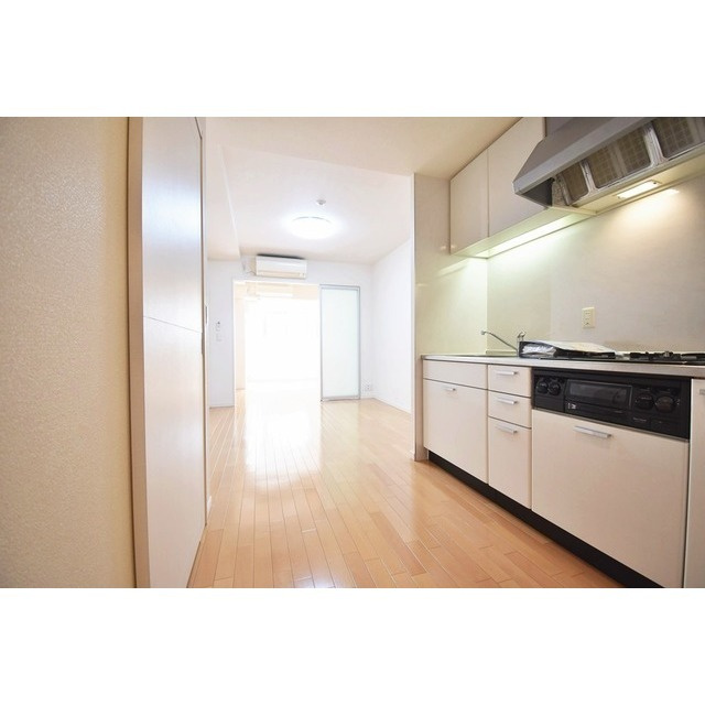 アーデンタワー北堀江の居間・リビング