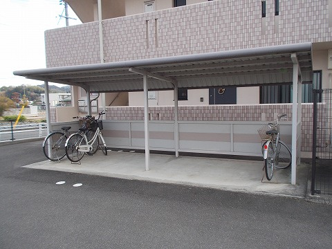 カーサコモドのその他|駐車場