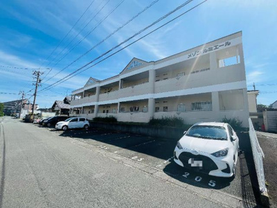 【外観】 | メゾンルミエール | 外観写真（昼）