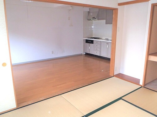 ライオンズガーデン長岡のその他|和室からのLD　※前回募集時2020年3月の写真