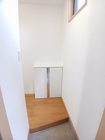 ルーチェ福住の玄関