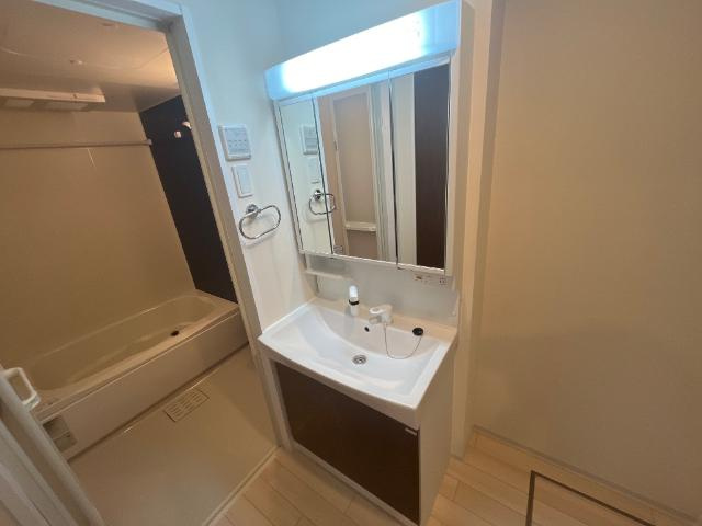 セフィーロの洗面所|洗髪洗面化粧台