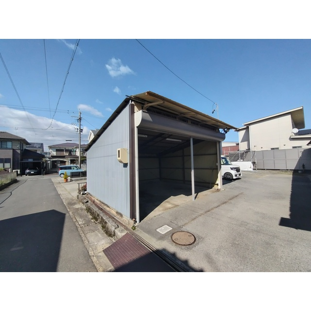 岐阜市早田本町３丁目の倉庫