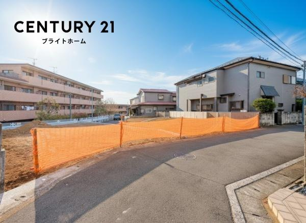 横浜市港南区港南１丁目の売地の前面道路含む現地写真|同仕様物件のご案内をさせて頂きます。
お車でご自宅まで送迎承ります。