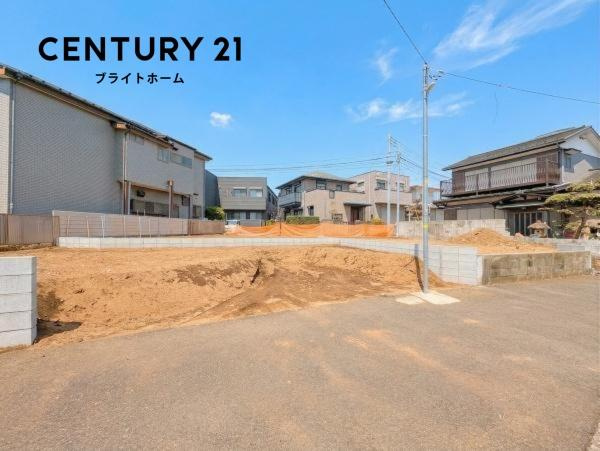 横浜市港南区港南１丁目の売地の前面道路含む現地写真|車通りが少ない為、小さなお子様にも安心です。
是非一度、現地へ起こしください。