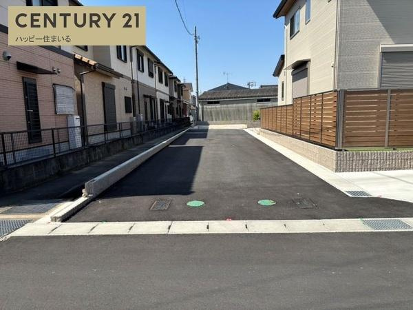 岡崎市北本郷町字野添の売地の前面道路含む現地写真