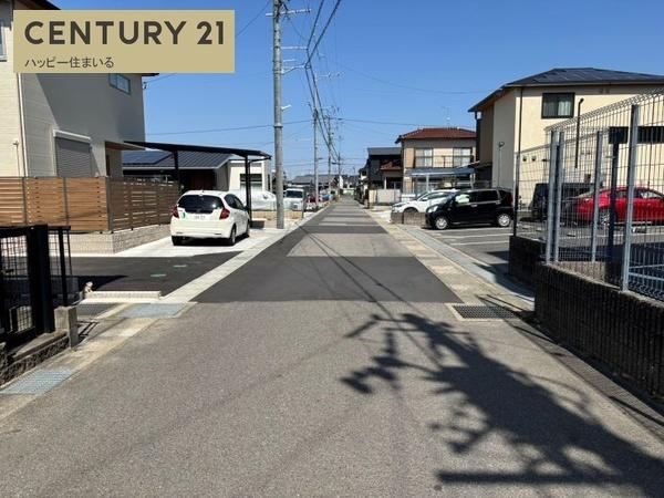 岡崎市北本郷町字野添の売地の前面道路含む現地写真