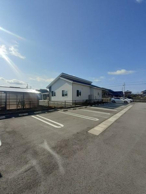 【駐車場】 | セレストブルー