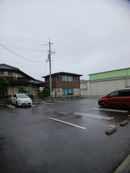【駐車場】 | フォレストパレス