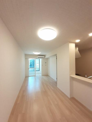  | アーモンドアイ