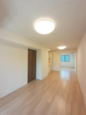  | アーモンドアイ