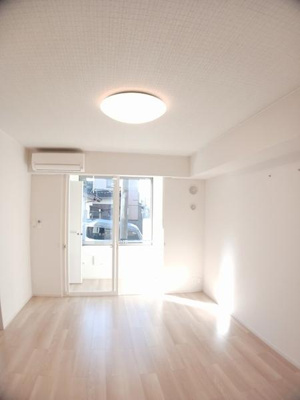  | ブルーオーシャン・レジデンスＢ