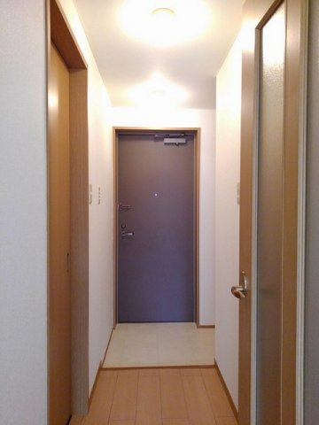 パールヒルズ入江町の玄関
