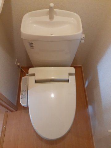 アベニューのトイレ