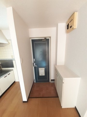 サンハイツ江藤の玄関