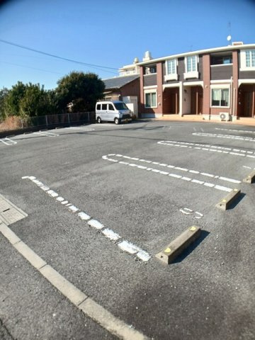 ベル・アンジュの駐車場