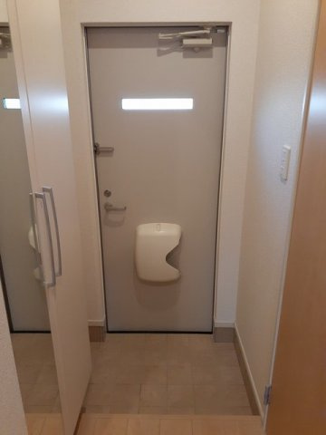 ＮＥＯエレガンスの玄関