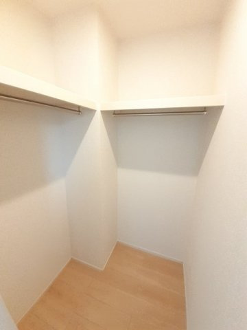 ベントルナータ　Ｆの収納