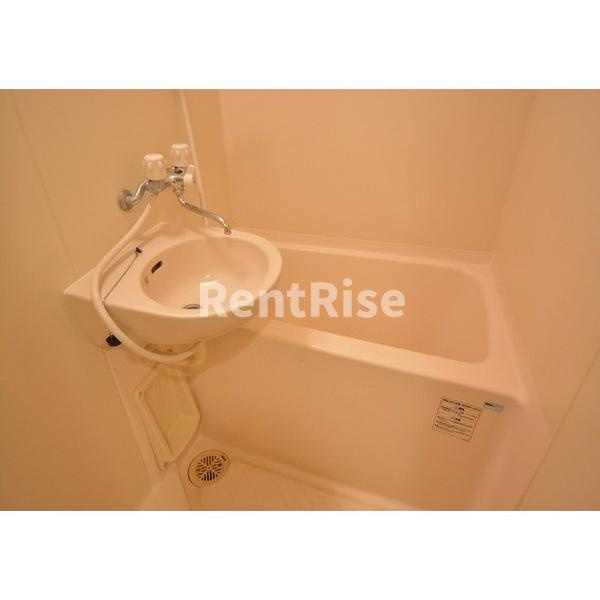 グランデージJUNの浴室