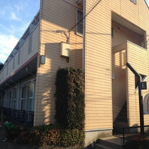 フロンティアⅢ　E棟の外観