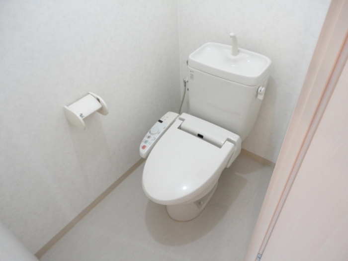 Ｂ－ＯＮＥのトイレ|温水洗浄暖房便座