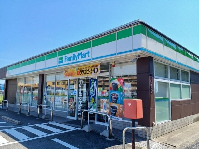 ノース・コートの周辺|ファミリーマート様まで450m