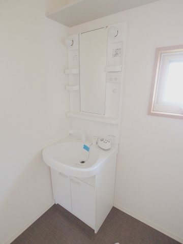 ソフィアM　Ⅴの独立洗面台