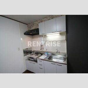 ハイツ北出 A棟