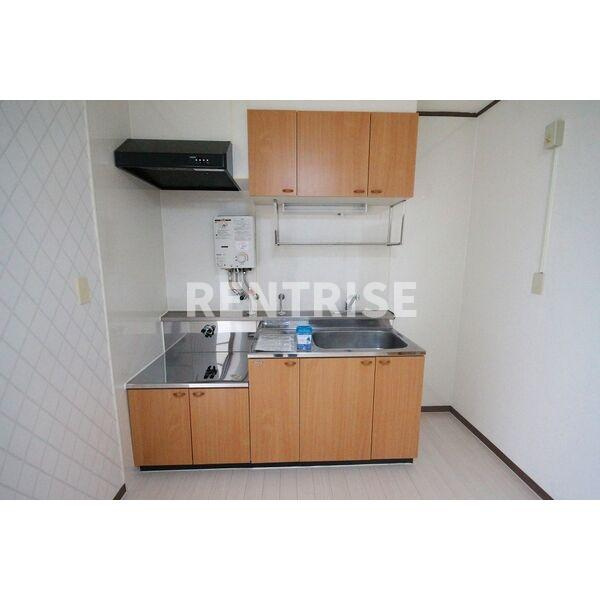 ハイツ北出 A棟のキッチン