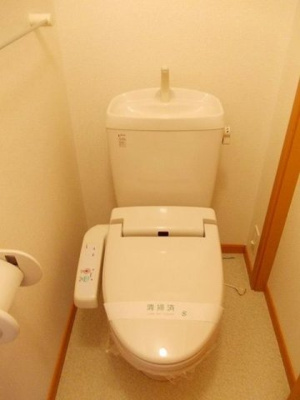 【トイレ】 | リバーストーンＢ | コンパクトで使いやすいトイレです