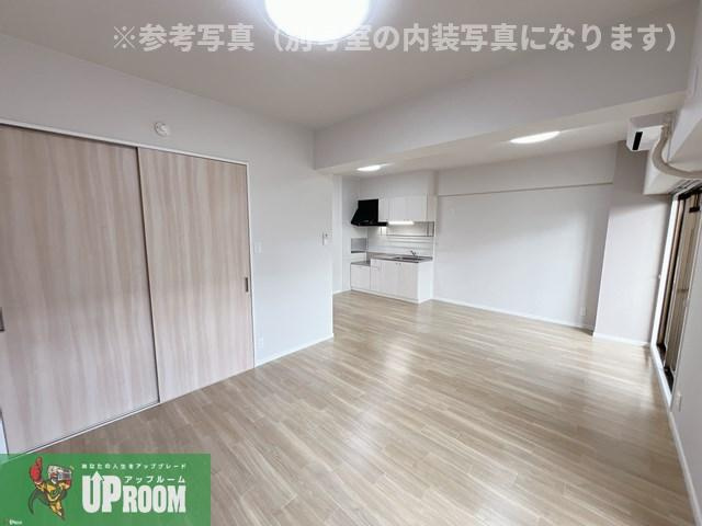 グリーンシティ岩倉の居間・リビング