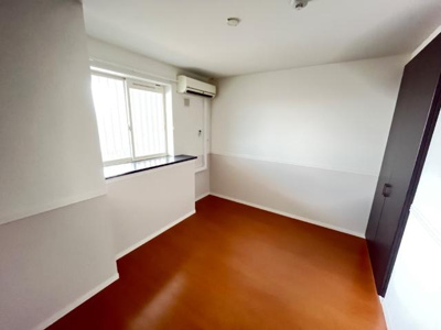 【内装】 | アリウス | 洋室