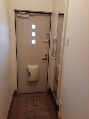 ベル・ブローテⅡの玄関